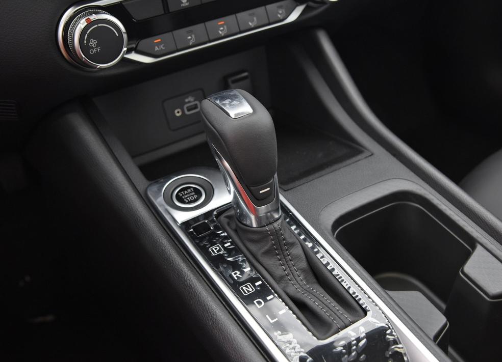 丰田大众什么车好看又实惠,经济实惠值得入手的经典老丰田