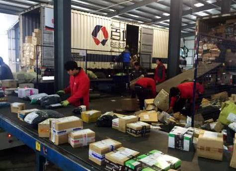 快递员的日常生活,快递员的现实生活