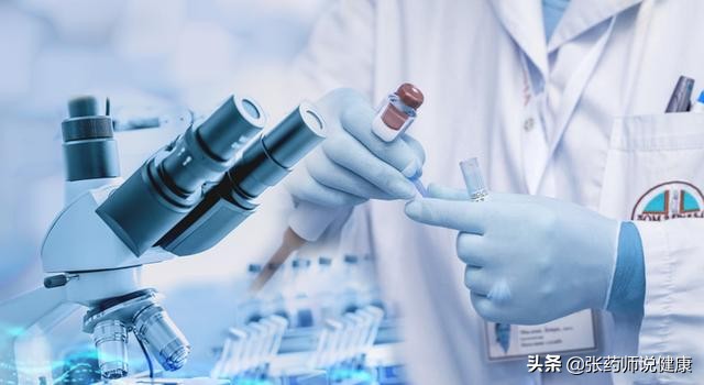 老人尿尿有血红色是怎么回事,2岁半孩子尿尿有红色沉淀物