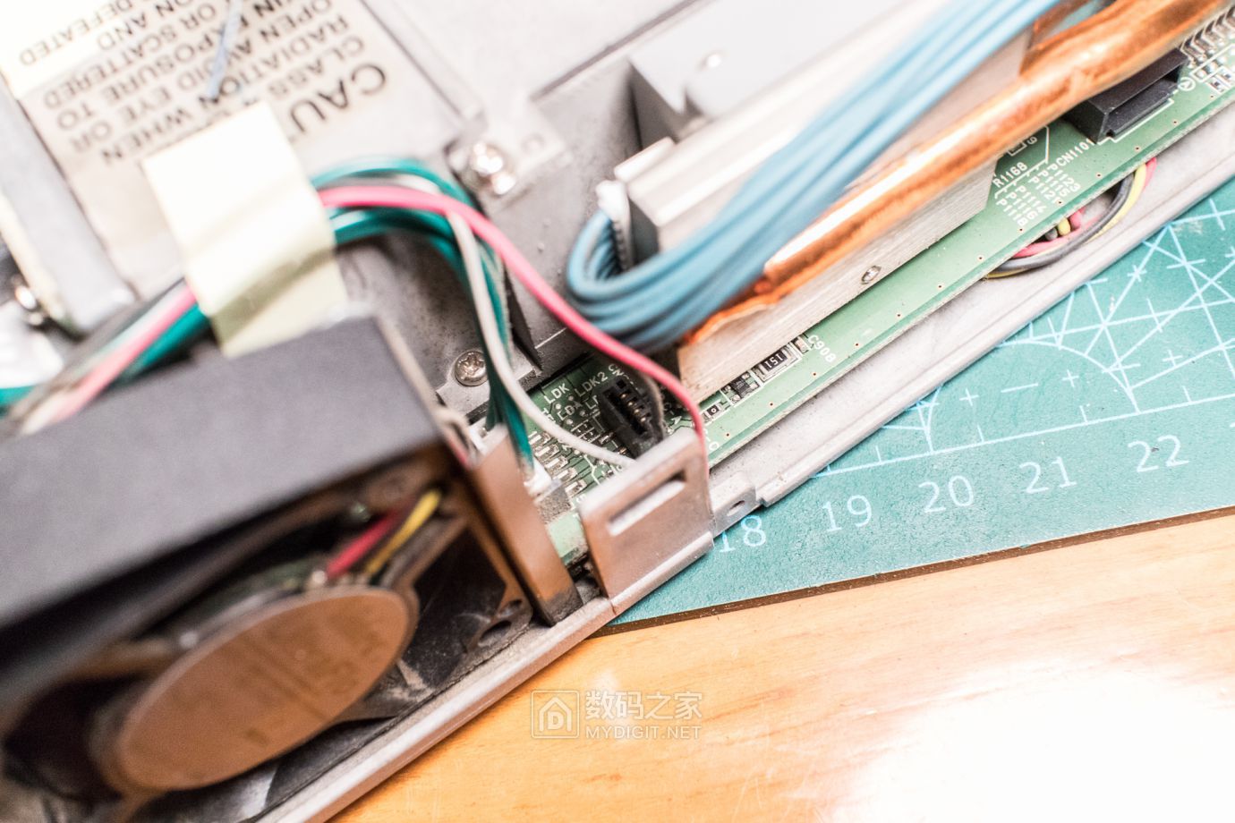 卡西欧激光投影拆机,卡西欧vc110激光投影机怎样清洗