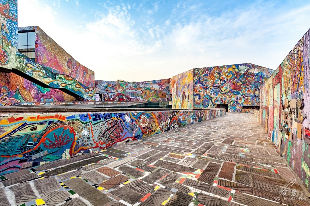 热腾腾麻辣火锅,8d魔幻山城重庆美食街