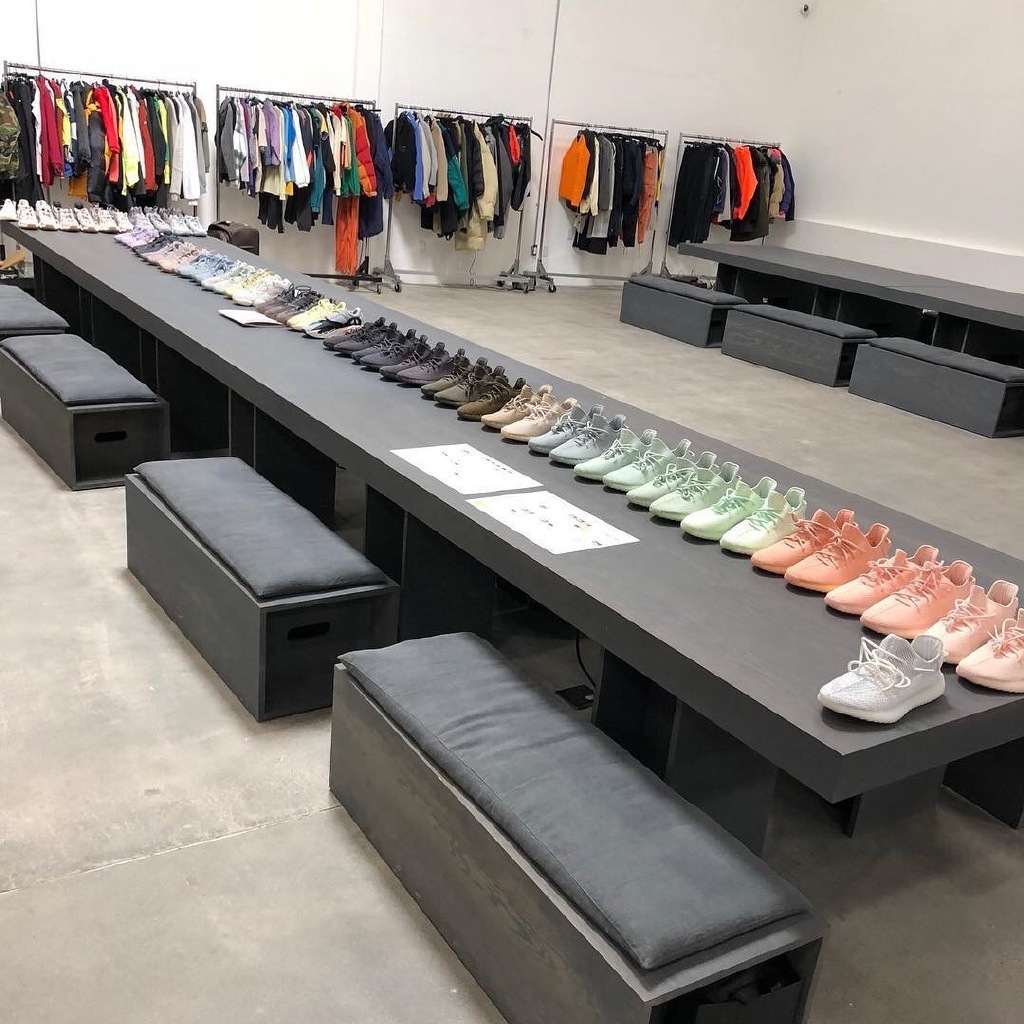 Yeezy350V3实物图赏：新的潮流风向？
