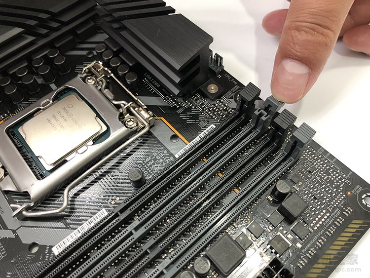 自己组装电脑主机步骤图解,组装电脑自己怎么组装