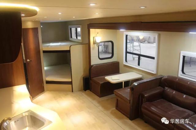 藏秘密基地的房车,拖挂式营地房车