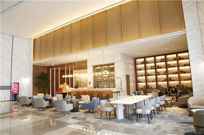 阜阳温德姆至尊豪廷大酒店是几星,阜阳宝龙温德姆至尊豪廷酒店泳池