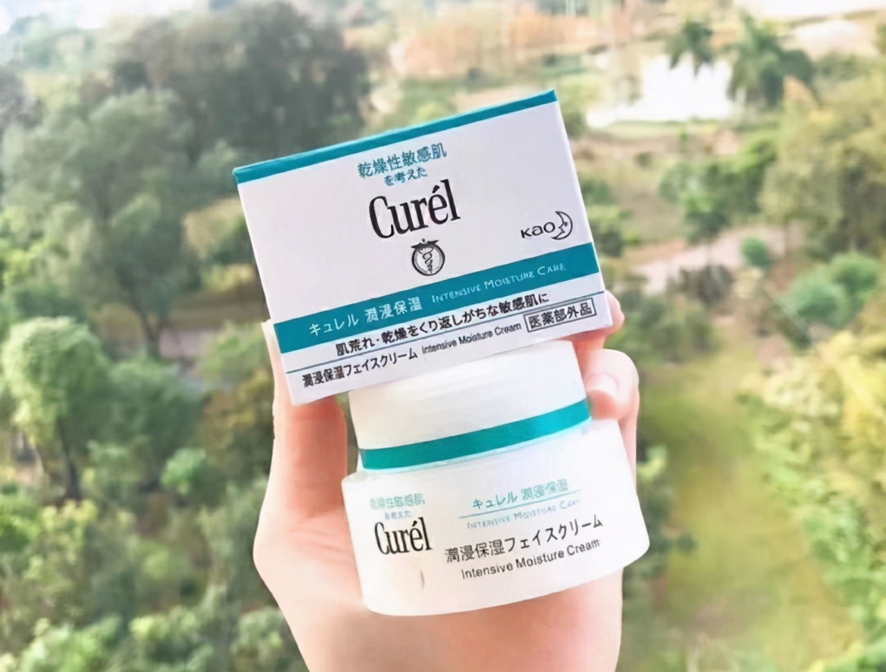 三四百左右的护肤品哪个好,四百多能买到兰蔻菁纯粉霜吗