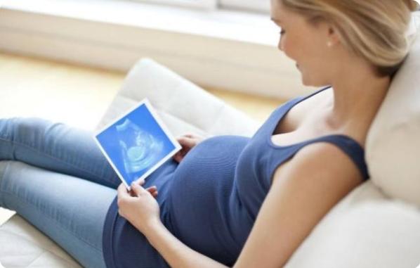 45岁男子每天一片叶酸的好处,专家建议45岁每天吃叶酸