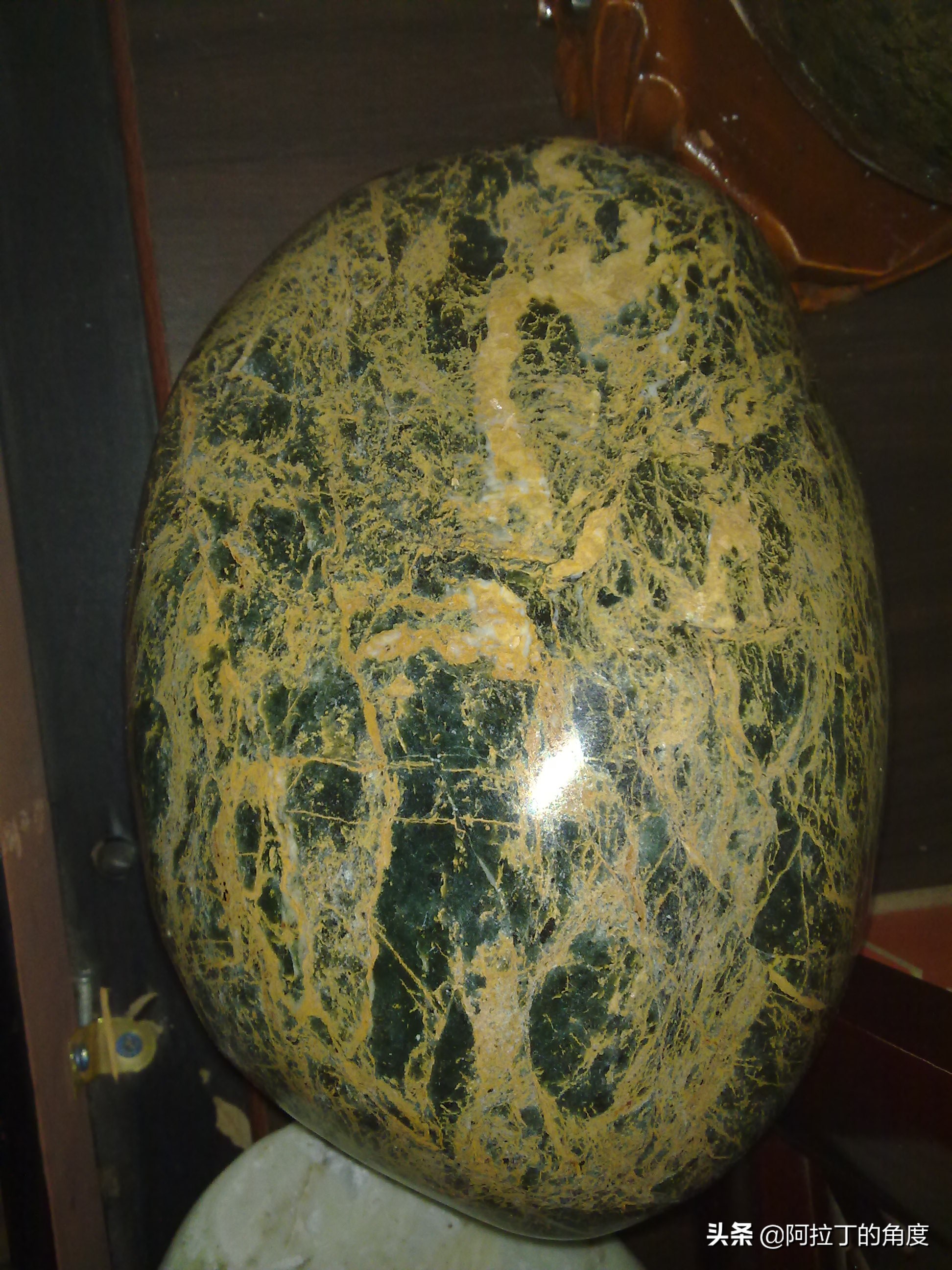 祁连山彩玉是玉吗,祁连山大峡谷彩玉