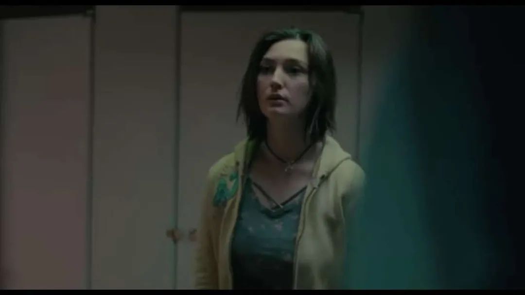 那些失声痛哭的经历,那些哭的令人心碎的女孩