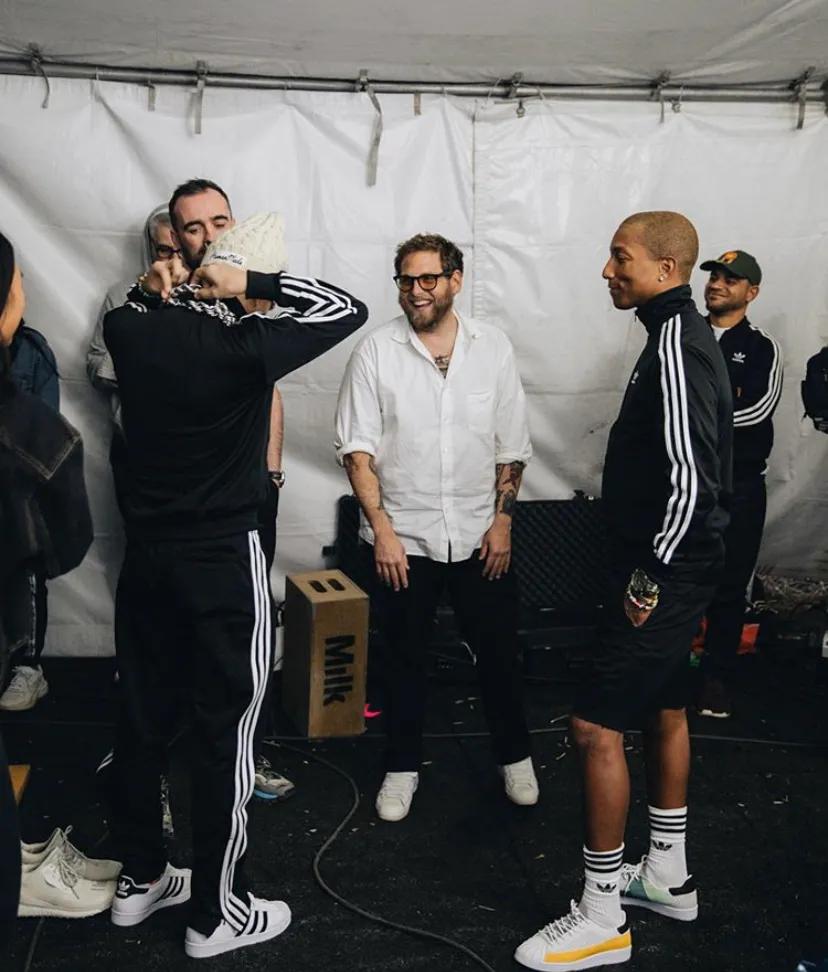 好看冷门的adidas贝壳头,neighbourhood联名adidas贝壳头