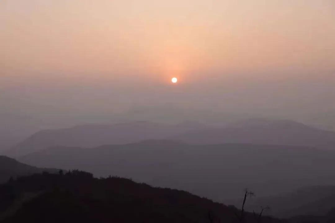 登封少林寺冬日,冬日登封龙山