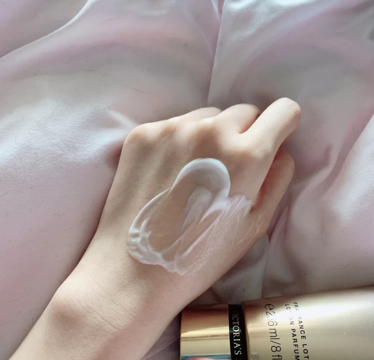 秋冬光滑身体乳推荐,夏季高颜值身体乳