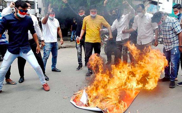 印度全民*制抵**“中方制造”砸烧中方货,最后竟变成了大型真香现场