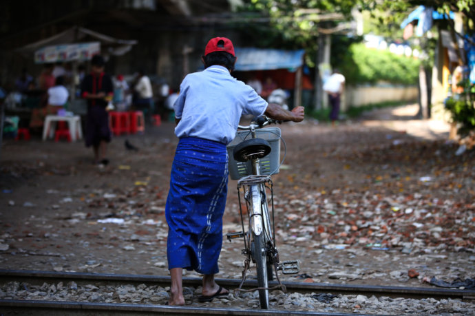一座美丽的城市缅甸仰光,80年代的缅甸仰光城市