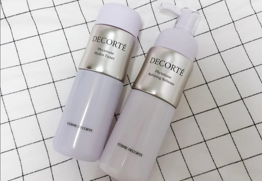 黛珂植物韵律和美白水乳哪款好,ipsa水乳