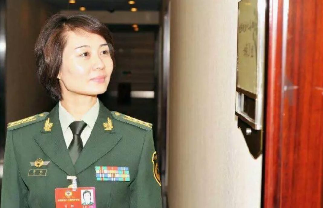 雷敏毛里求斯纪录片,中国警花雷敏是哪里人