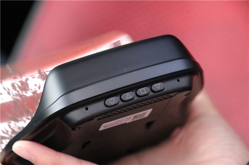 后悔没加装hud,给车子加装hud多少钱