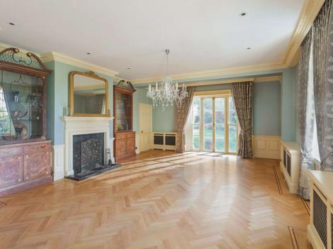 阿联酋总统身家1654亿光在伦敦就有140套豪宅