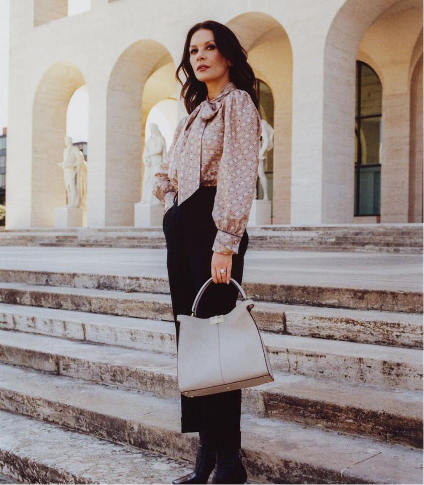 衬衫怎么穿的舒服又好看,原来这才是衬衫最显高级的穿法