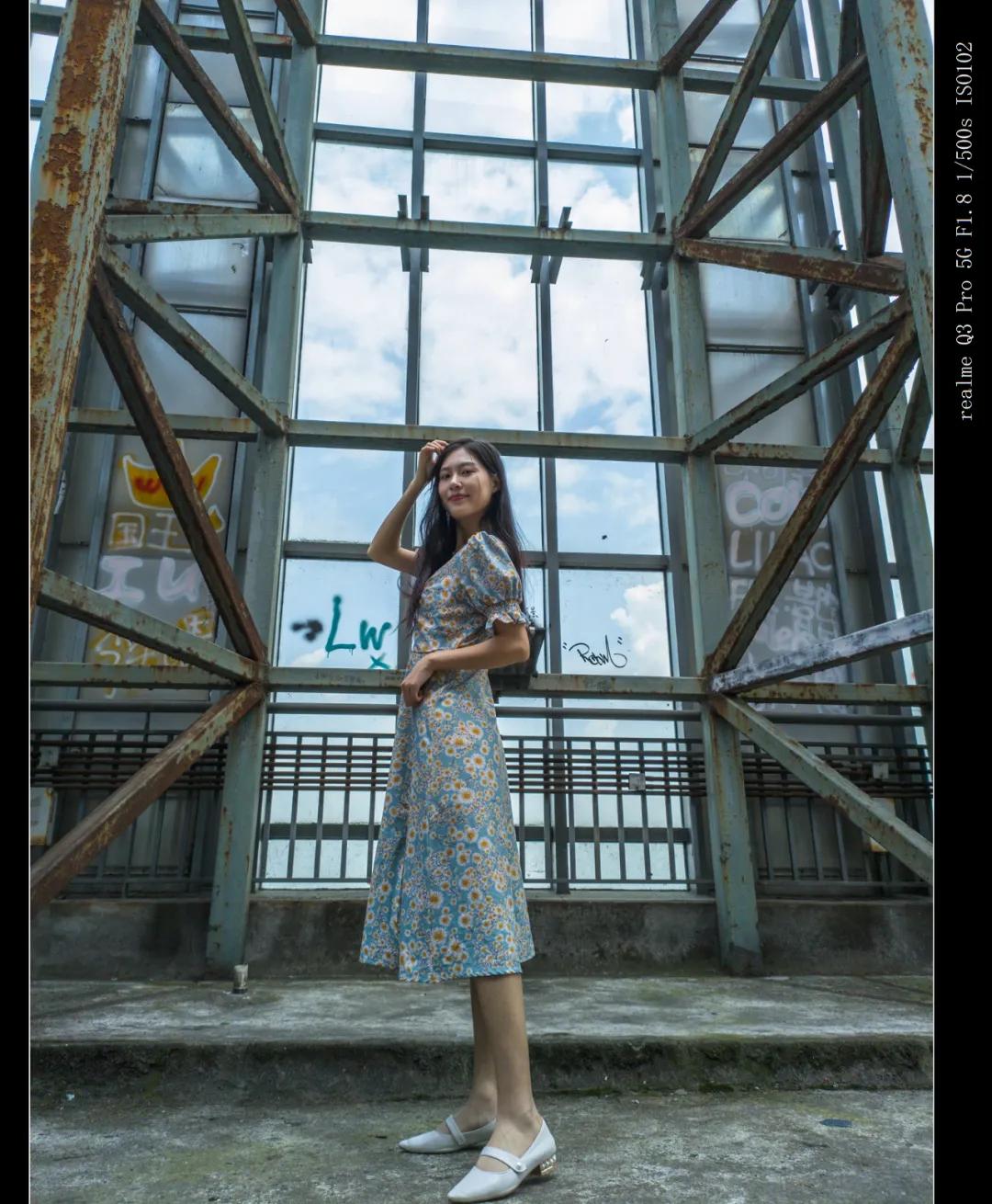 realmeq3是一款直面屏手机吗,realme最具性价比的千元机