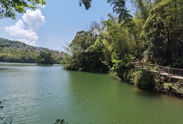 贵州赤水天鹅堡避暑山庄,贵州赤水千岛湖避暑