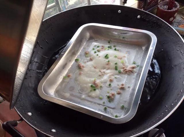 自制肠粉家庭简单做法,在家自制肠粉简易版