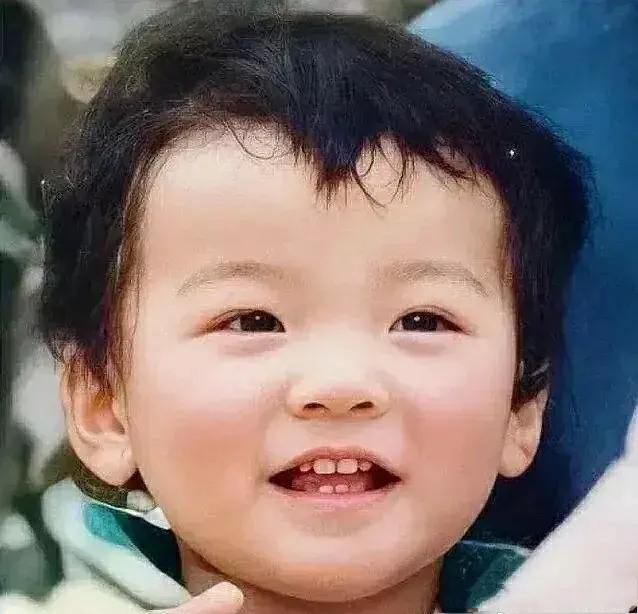 龚俊赚钱的图,龚俊一天能赚多少钱