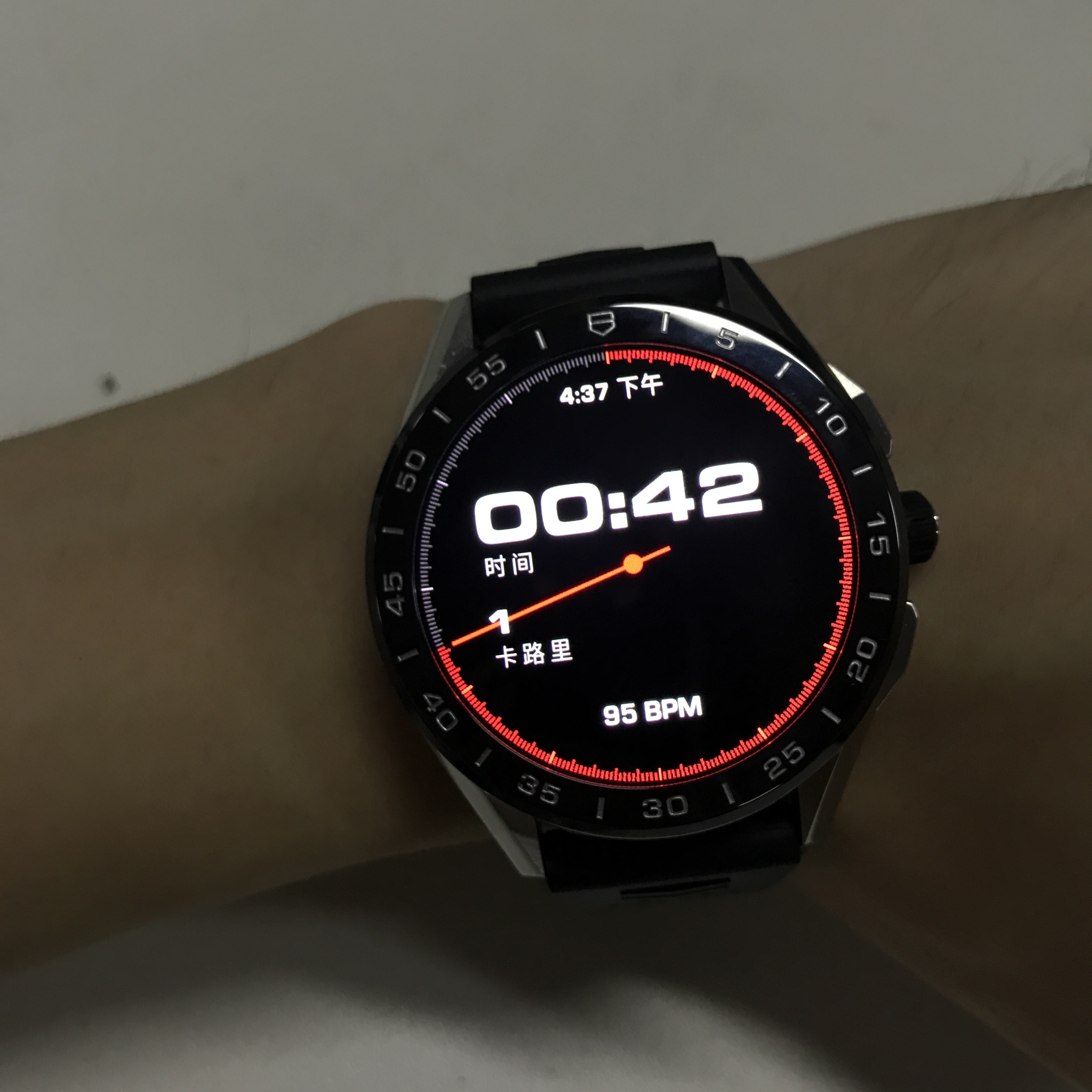 瑞士表与智能表的较量,瑞士名表有智能表吗