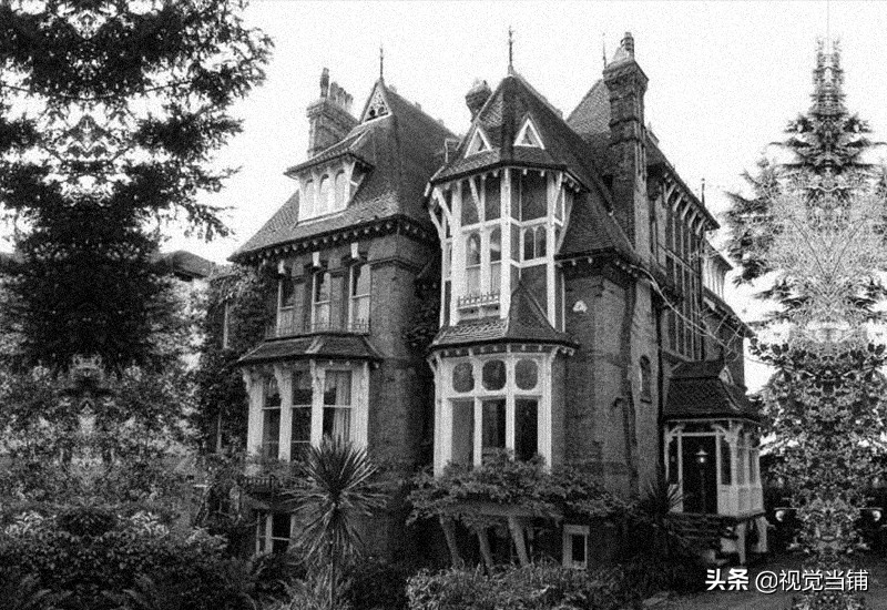 维多利亚时期内衣特点,维多利亚时期风格的衣服设计图