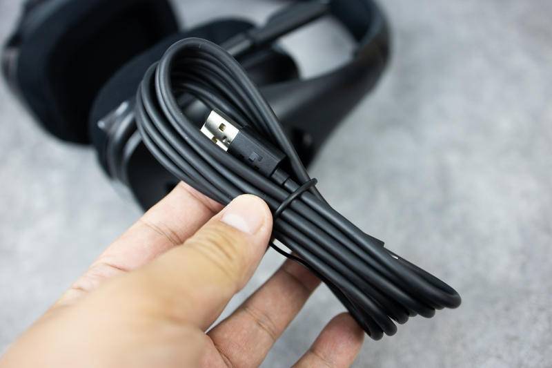 罗技g533蓝牙耳机,罗技g533耳机手机能用吗