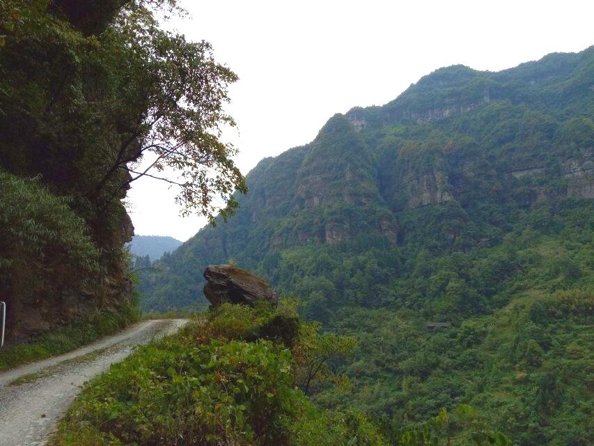 西漂湾瀑布群,建始西漂湾瀑布群