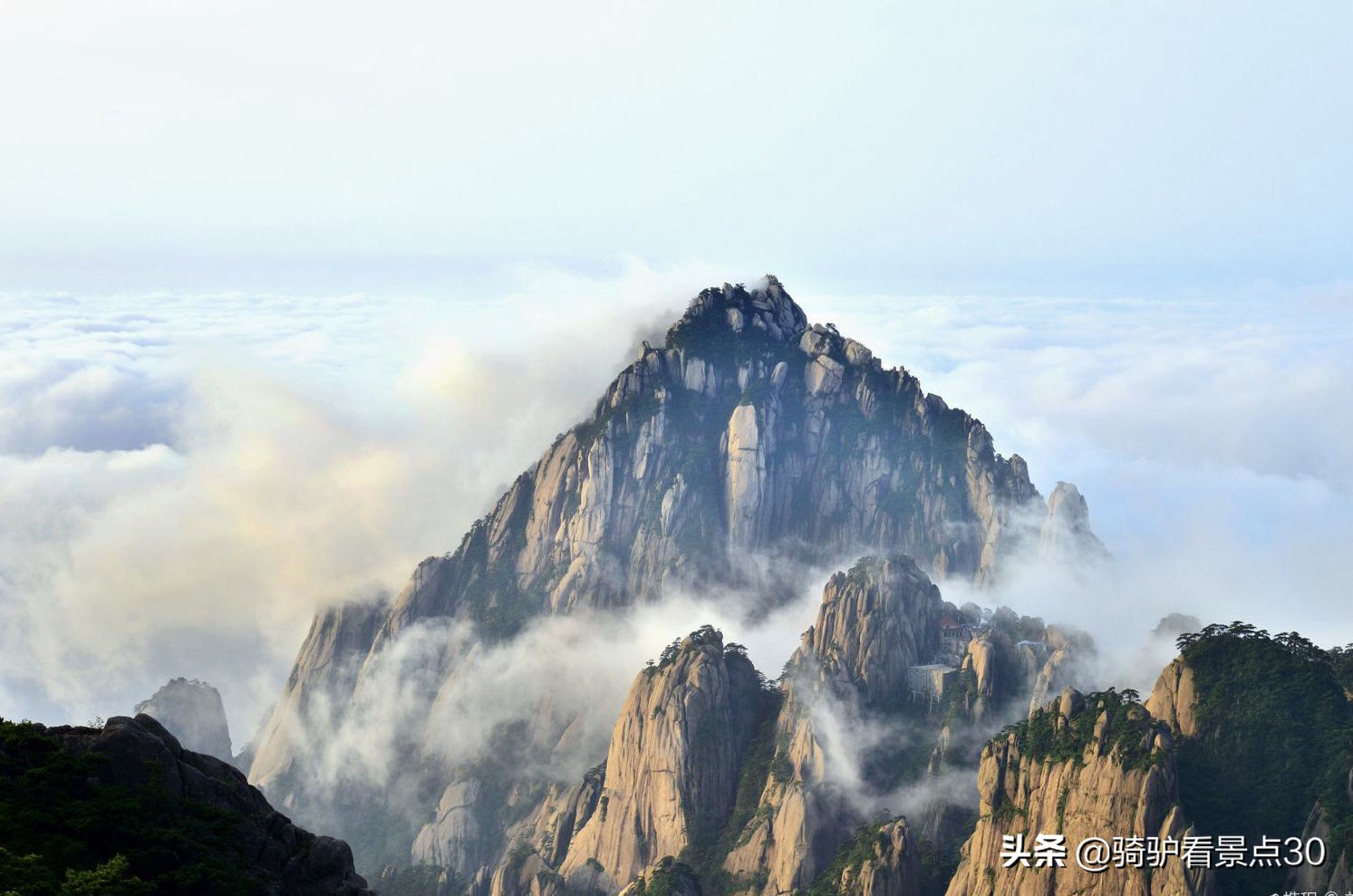 黄山旅游景点便宜攻略推荐,黄山旅游避暑景点有哪些