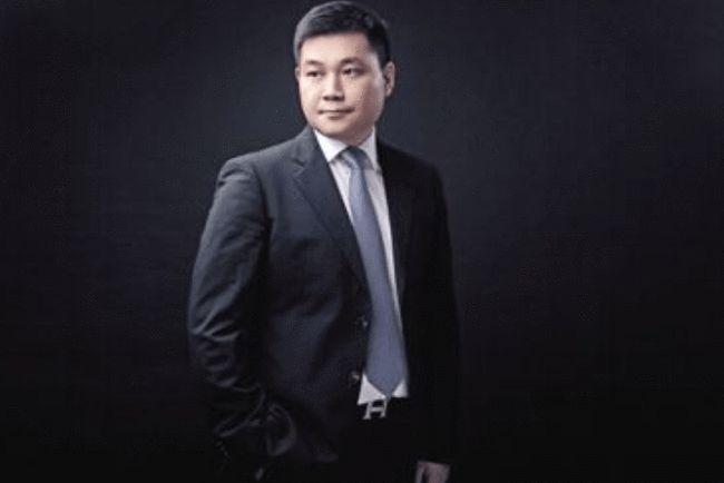 *疆新**诞生新首富：仅35岁身价达1500亿，公司入围世界500强