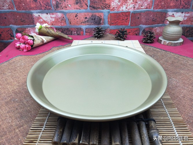 想学烘焙蛋糕类应该从什么开始学,烘焙模具知识