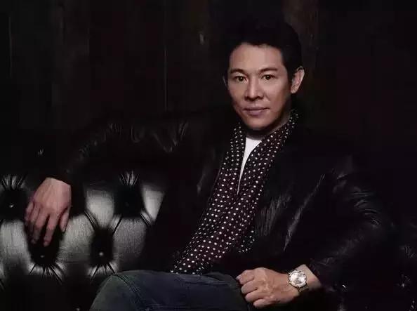 当手串遇上手表,怎么戴才帅气?