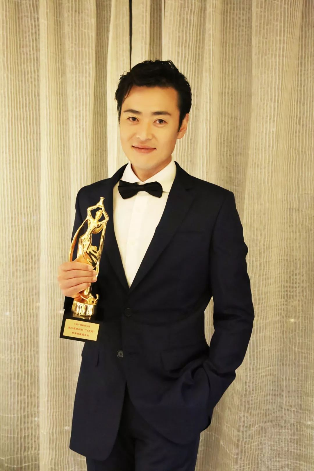 张桐谈留学,当红小生张桐