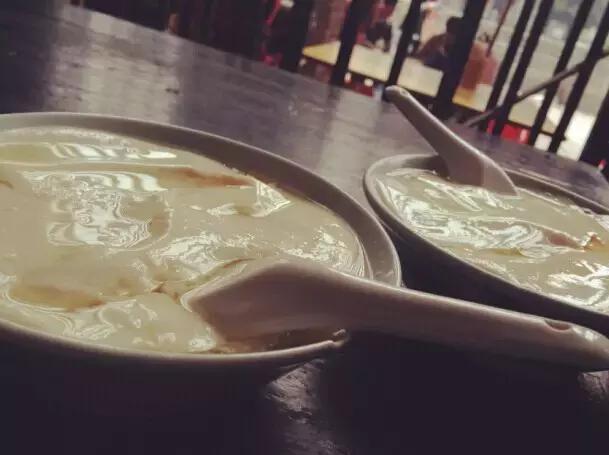 一碗螺蛳粉都吃不完,柳州一天一夜螺蛳粉逛吃攻略