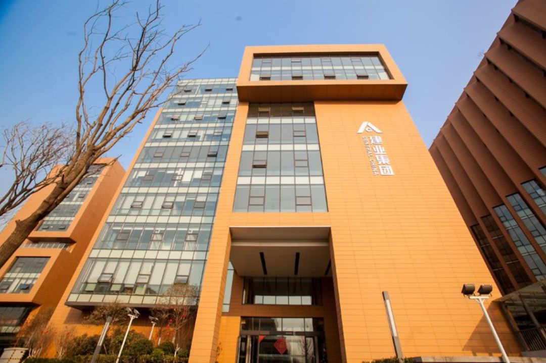 郑州房地产销售额排行榜,河南2019年房产销售个人冠军