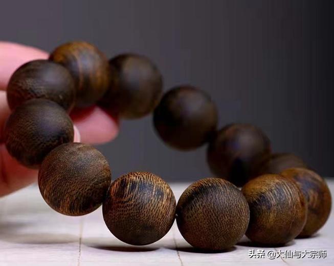 一克1000块的奇楠,比黄金还贵的奇楠沉香