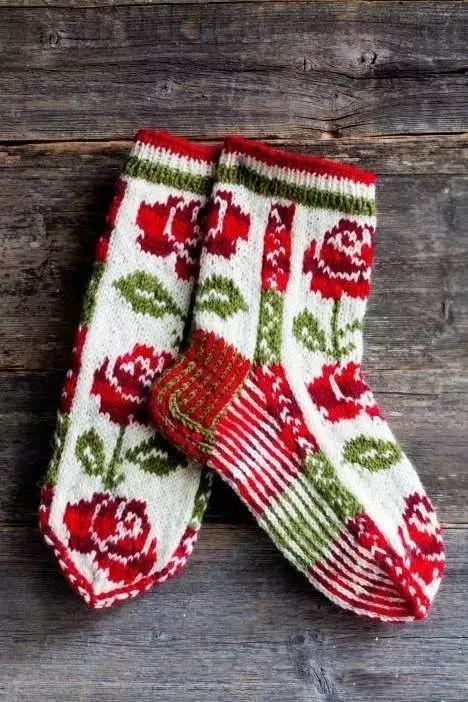 自己织的毛线袜,在家穿的毛线袜怎么织