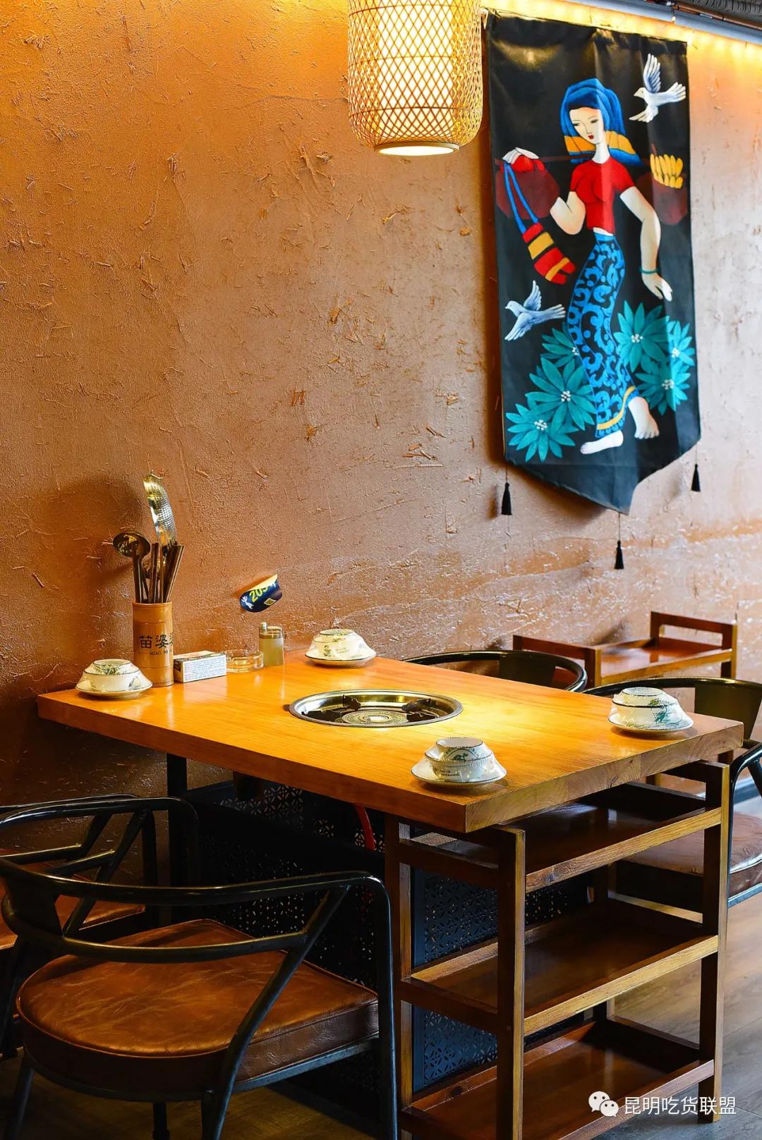 昆明藏在巷子里的酸汤火锅,昆明酸汤火锅