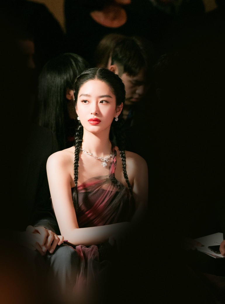 杨采钰笑容练习,杨采钰笑容图片