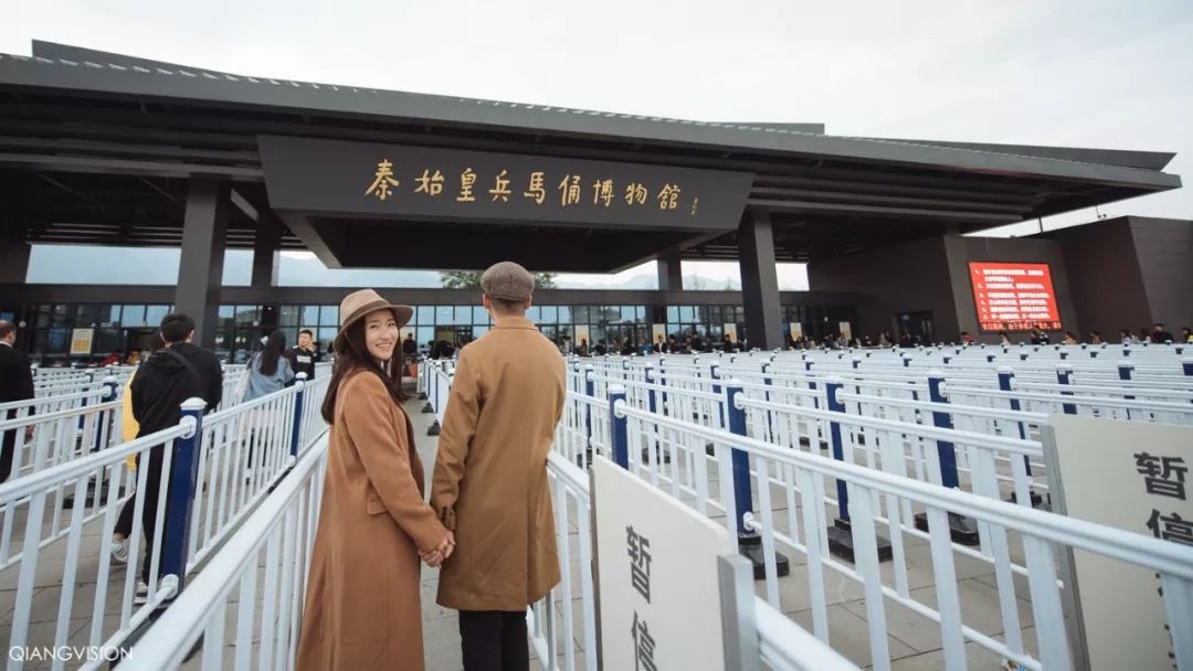 汉服一日游西安攻略,西安大唐不夜城汉服