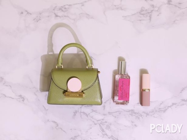 缤纷夏日的主题相关内容,缤纷夏日必备