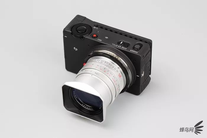适马sigmafp微单评测,适马fp和索尼微单哪个好
