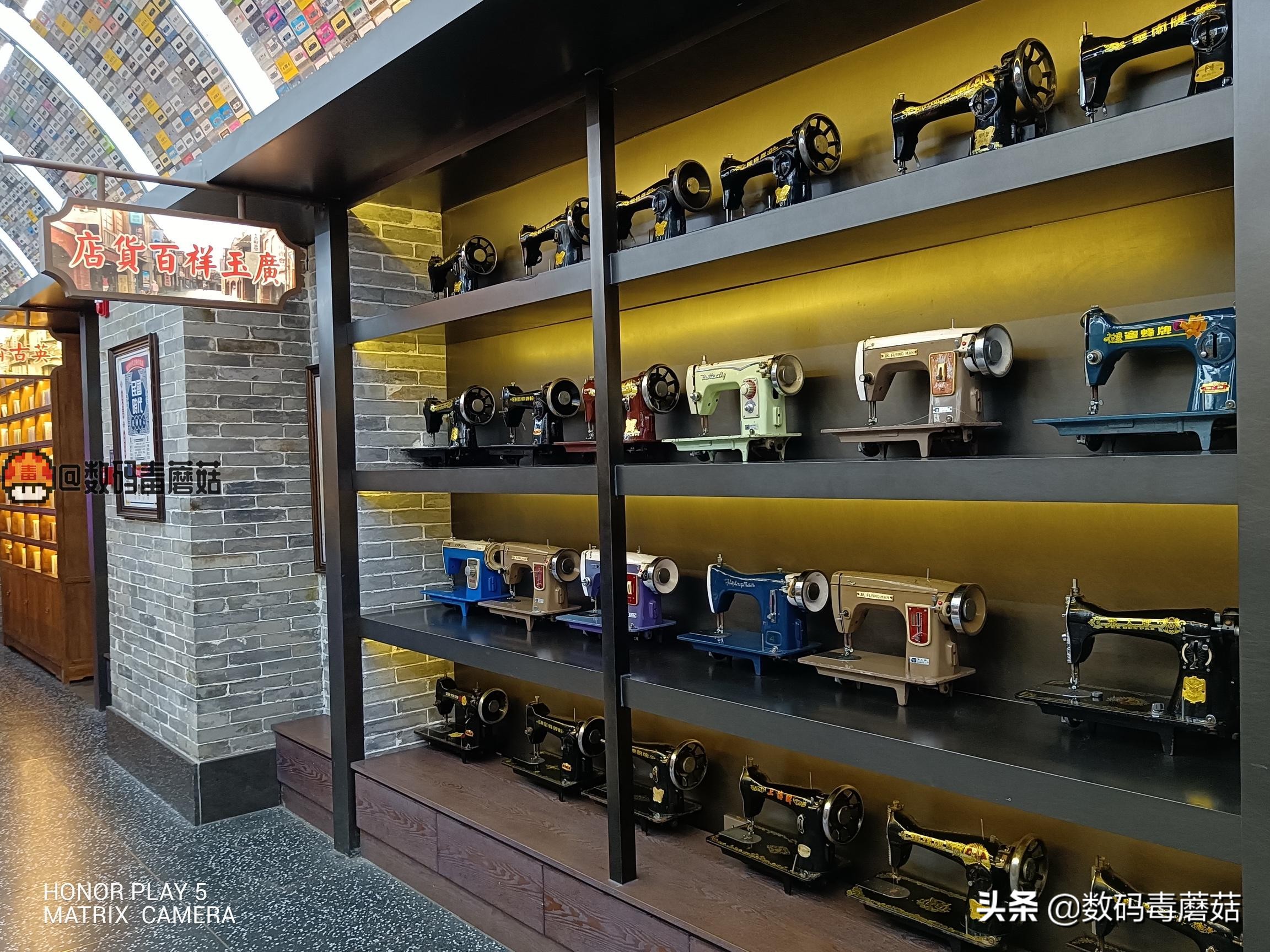 荣耀play5防水测试,轻薄便携式无线充电