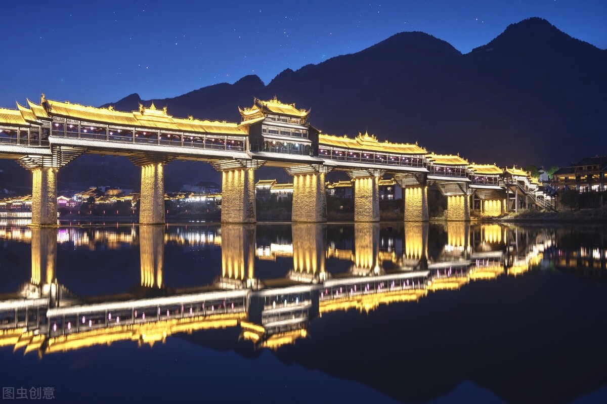 国内景色最美的十大古镇,国内风景优美的十大古镇