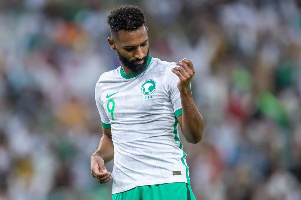 世预赛日本不敌伊朗,0-1爆冷日本世预赛再次翻车