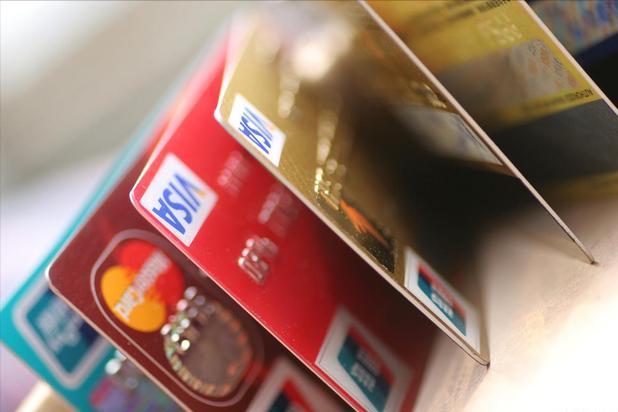 办银行卡必须要开通短信提醒吗,银行卡有必要办理短信提醒吗