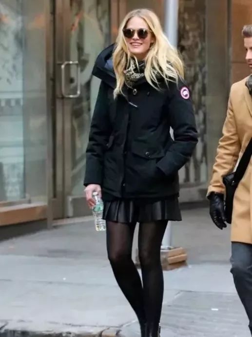 加拿大鹅既要风度又要温度,加拿大鹅冬天怎么保暖的